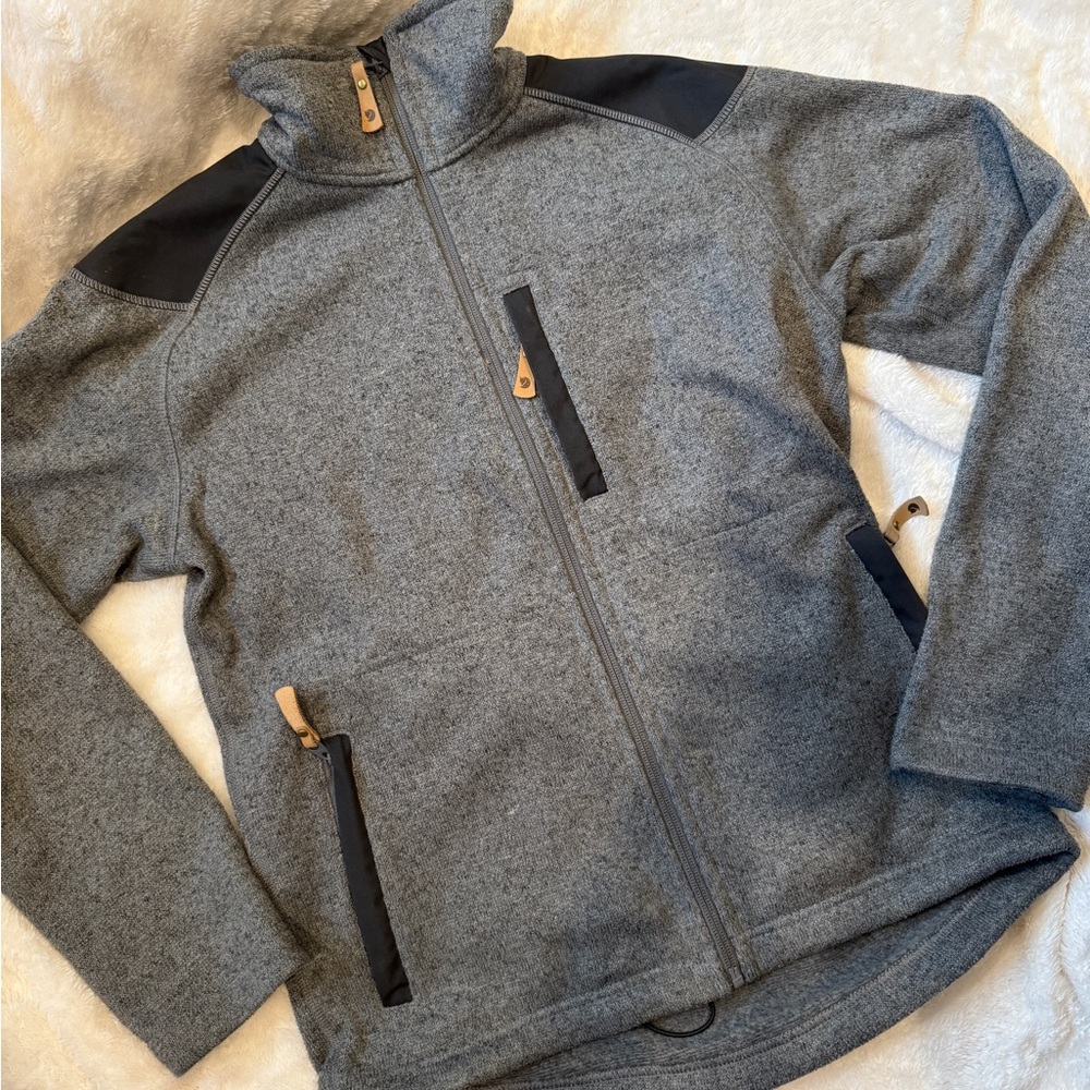 Fjallraven Gray Fleece Jacket